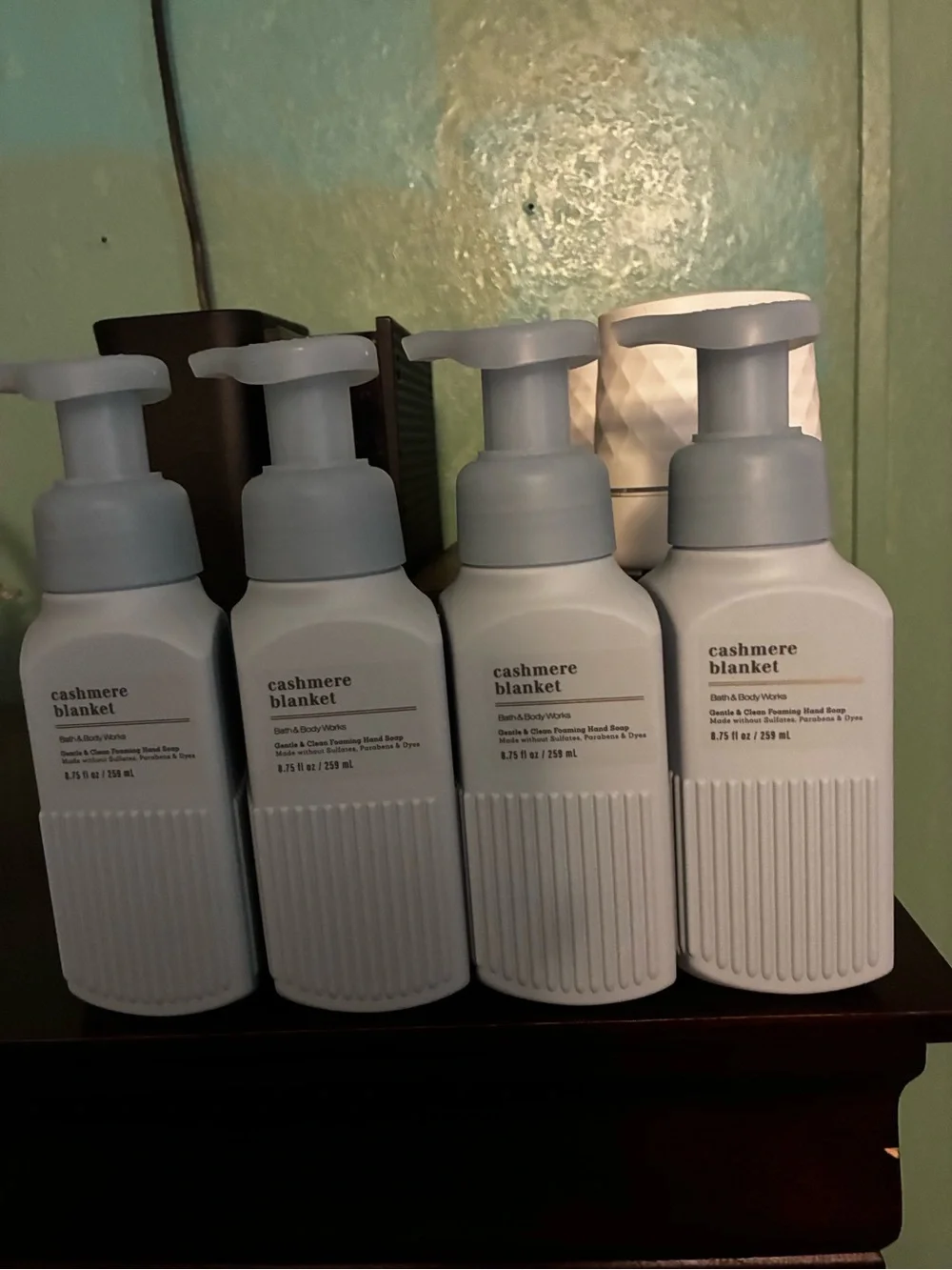 Bath & Body Works Cashmere Blanket Foam Hand Soap -  (4)